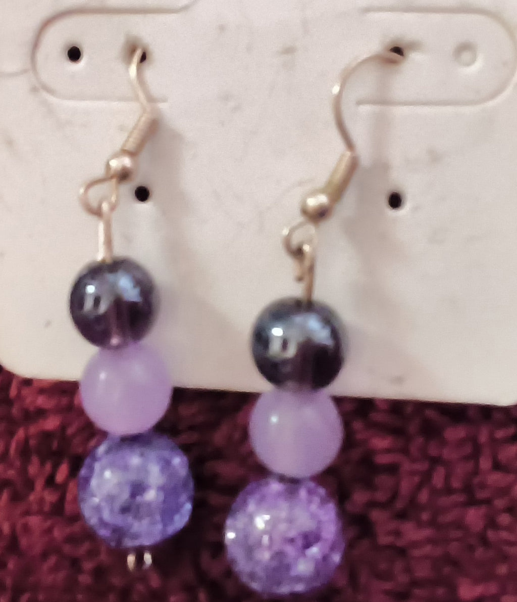 2 pairs of pierce earrings